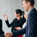 Alinear las acciones de los empleados con la misión de la empresa: crear una cultura laboral sólida y atractiva